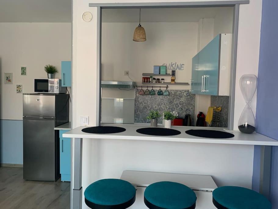 38 Maison Entiere,Place De Parking Et Garage Pour Moto Velo A La Demande Dunkirk Bagian luar foto